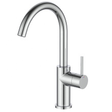 Torneira de cozinha Hot Sale Hot Set Brass Conjunto de latão OEM Cabeça do logotipo cerâmico Estilo de tempo de tempo de tempo de superfície peças técnicas Marca Spray sólido